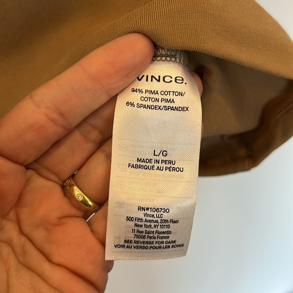 Vince SQUARE NK STRECTH TANK Camel - Picture 8 of 9